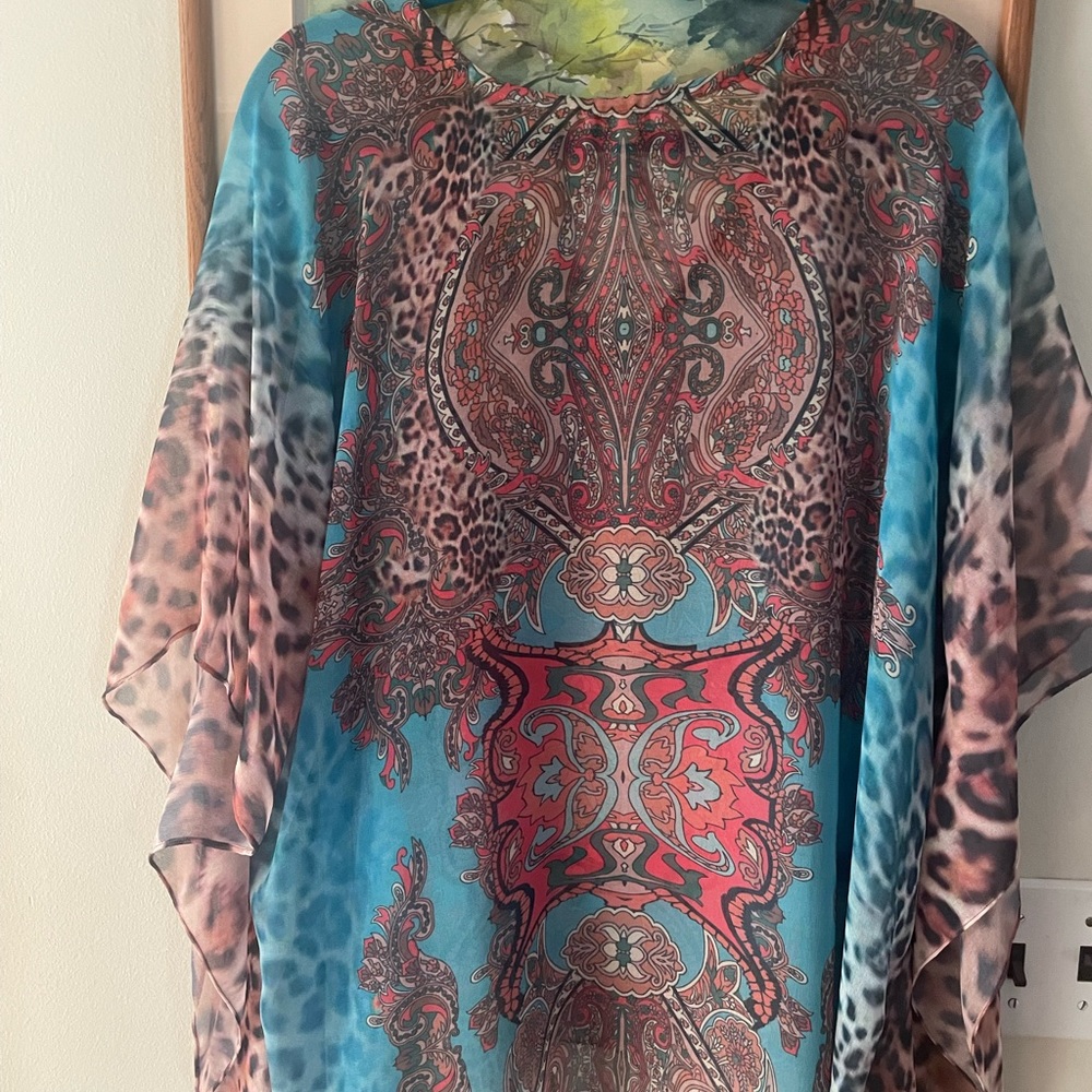 Lotta Stenson overlay/poncho